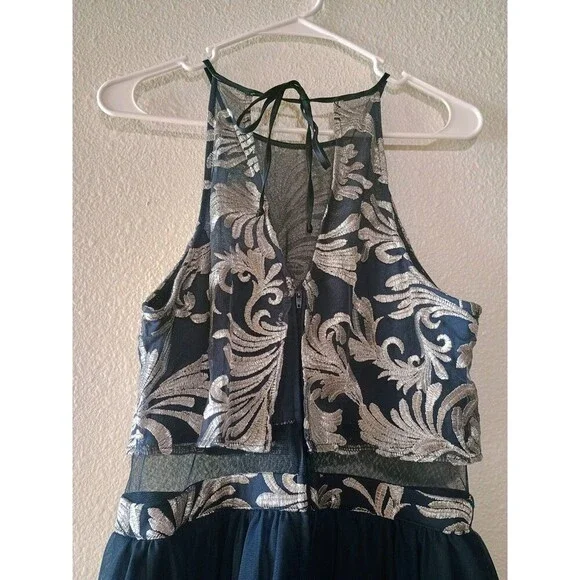 Teeze Me Size 11/12 Women's Silver And Blue Prom Dress - Picture 11 of 13